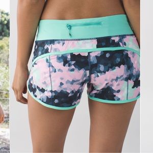 Lululemon Speed Short *4-way Stretch 2.5"